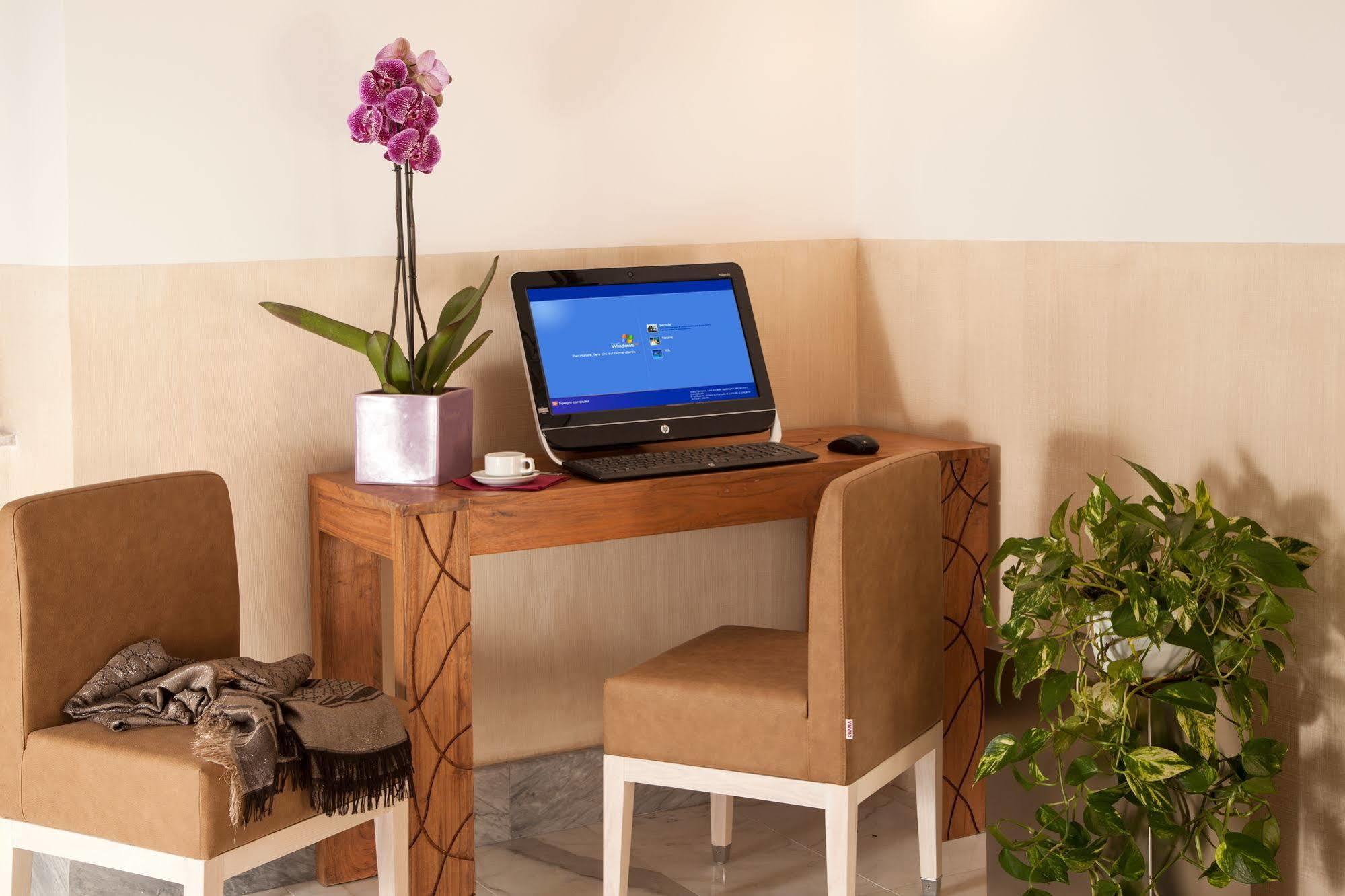 Floris Hotel Roma Ngoại thất bức ảnh